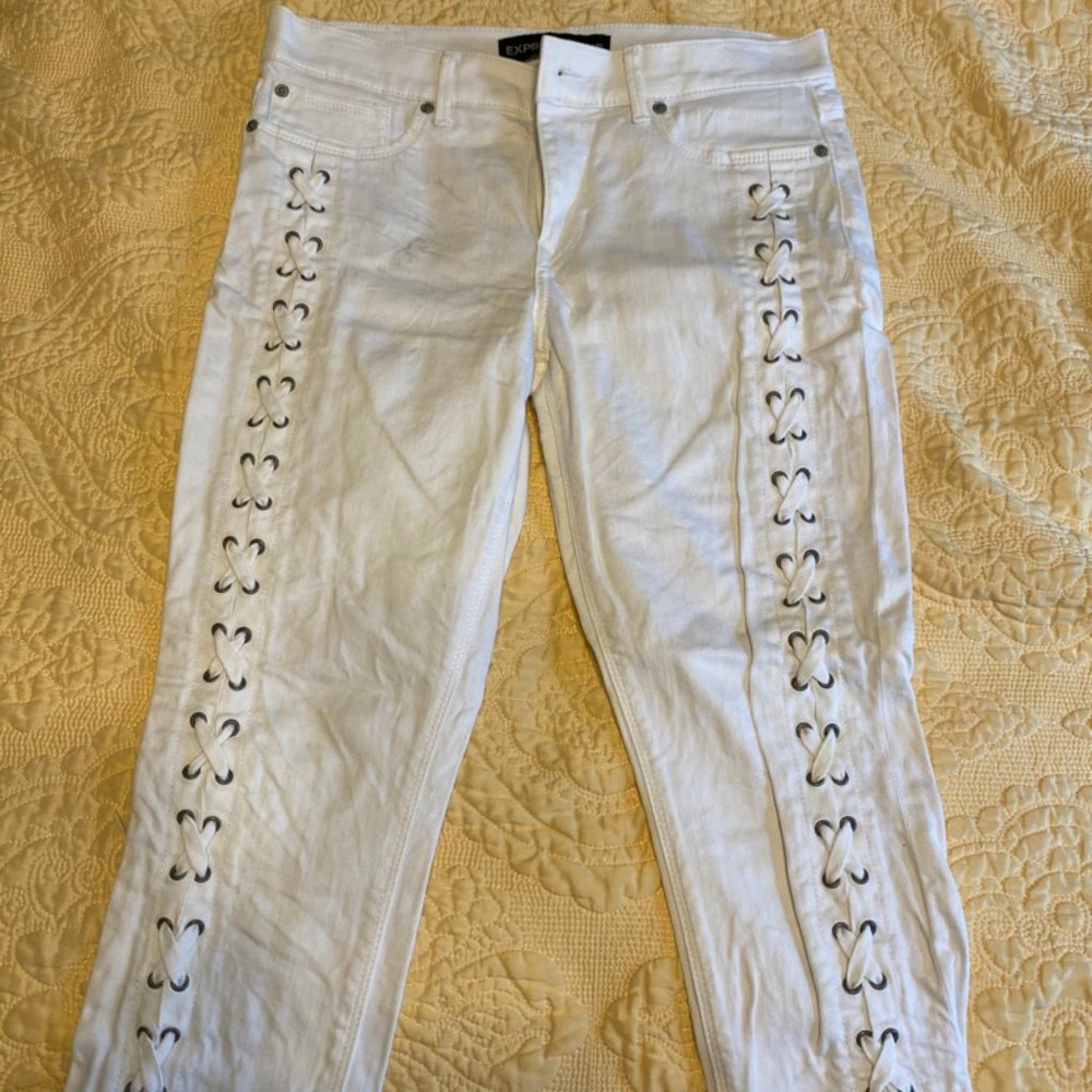 EXPRESS white jeans.